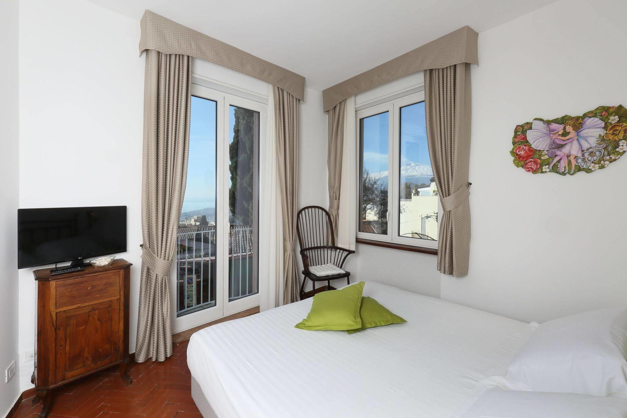 Badia Vecchia Apartment Таормина Екстериор снимка